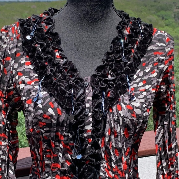 Choices Sheer Chiffon Button Down Shirt - Picture 3 of 11